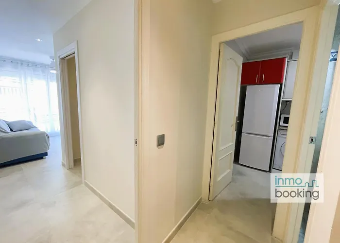 アパート Inmobooking Lerimar サロウ